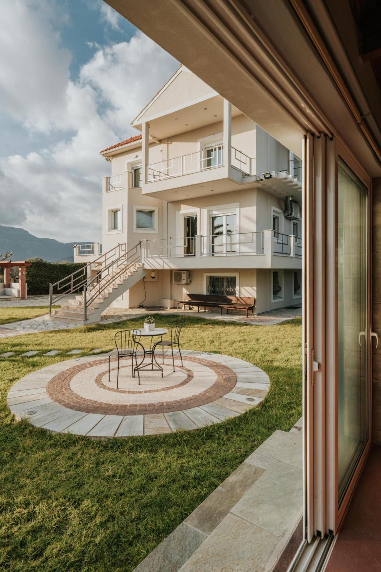 Ponte Suites Andírrion المظهر الخارجي الصورة